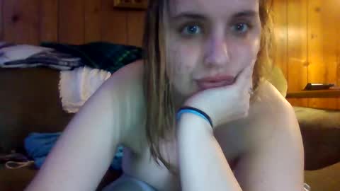shylee538825 online show from November 2025 04:17:01 PM
