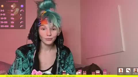 Hippie online show from July 2026 02:38:01 AM