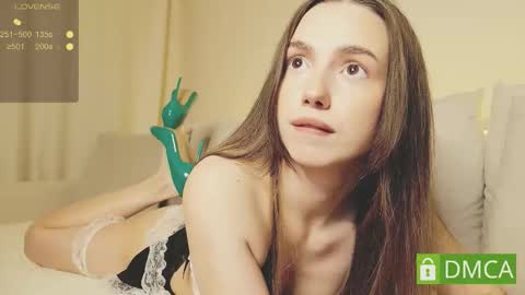 Snapshot of shypeachmaru chatting on February 2026 08:38:02 PM Mary online show from February 2026 08:38:02 PM