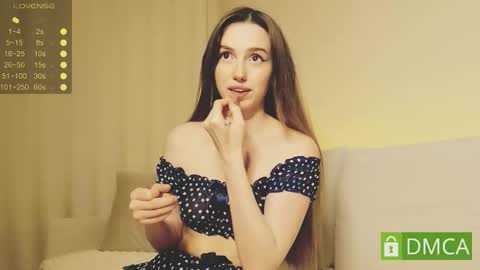 Snapshot of shypeachmaru chatting on February 2026 10:19:02 PM Mary online show from February 2026 10:19:02 PM