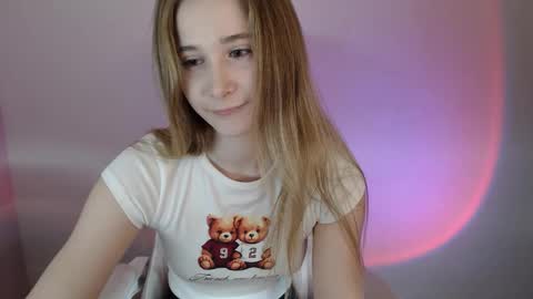 Lea online show from November 2025 10:58:02 AM