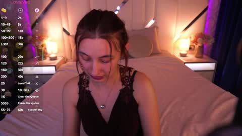 shyy_jany online show from June 2026 01:01:01 PM