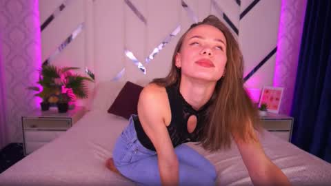 Snapshot of shyysiren chatting on November 2025 03:02:01 PM shyysiren online show from November 2025 03:02:01 PM