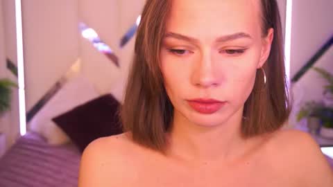 Snapshot of shyysiren chatting on December 2025 09:03:02 AM shyysiren online show from December 2025 09:03:02 AM