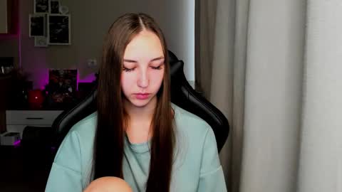 SIA online show from September 2025 02:56:02 AM