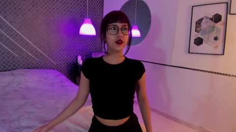 Sia online show from September 2025 03:39:02 AM