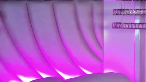 Snapshot of siara_lewis_ chatting on May 2026 12:17:01 AM Siara and Zoe tattoo online show from May 2026 12:17:01 AM