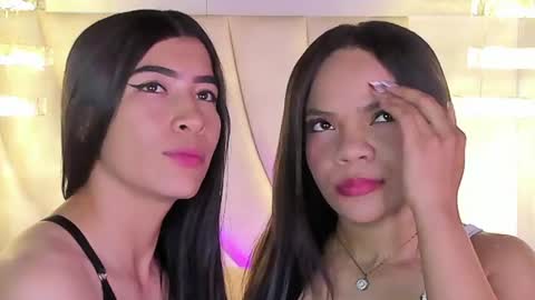 Snapshot of siara_lewis_ chatting on July 2026 11:53:02 PM Siara and Zoe tattoo online show from July 2026 11:53:02 PM