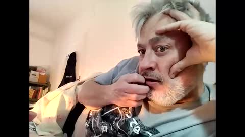 Snapshot of sibemolx chatting on March 2026 01:11:02 PM sibemolx online show from March 2026 01:11:02 PM