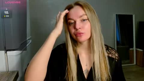 Eva online show from November 2025 01:39:01 AM