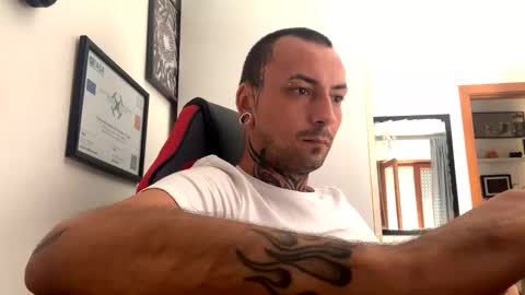 Snapshot of sidvicious23cm chatting on September 2025 08:28:02 AM sidvicious23cm online show from September 2025 08:28:02 AM