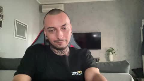 Snapshot of sidvicious23cm chatting on October 2025 02:40:02 PM sidvicious23cm online show from October 2025 02:40:02 PM