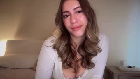 Siena online show from September 2025 09:39:02 PM