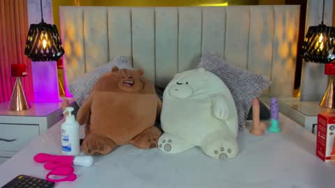 Camila Vargas online show from January 2025 07:37:01 PM