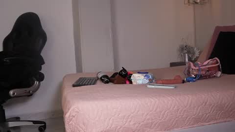 Keira online show from June 2026 11:54:02 AM