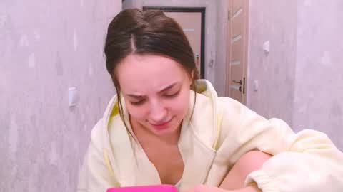 Snapshot of siennamia chatting on May 2026 03:30:01 PM Sienna Mia online show from May 2026 03:30:01 PM