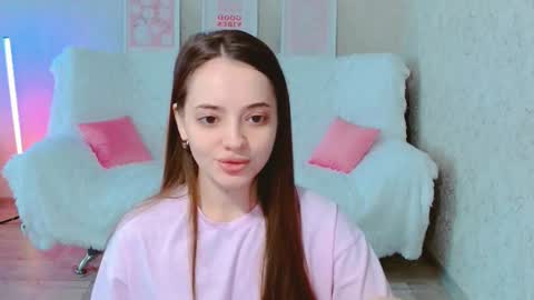 Snapshot of siennamia chatting on June 2026 04:22:02 AM Sienna Mia online show from June 2026 04:22:02 AM