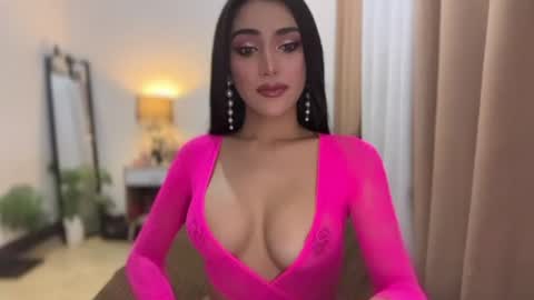 MISS YSABELLE online show from July 2026 10:21:02 AM