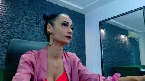 sierrafaye online show from July 2026 05:49:01 AM