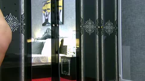 sierrakrane online show from June 2026 02:12:02 PM
