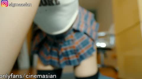 Snapshot of sigmasian chatting on December 2024 09:07:02 AM OF instagram sigmaasian twitter sigmasian online show from December 2024 09:07:02 AM