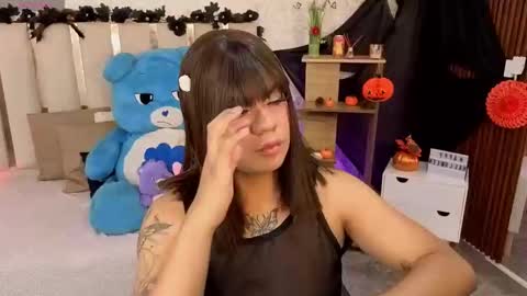 Snapshot of siiam_tay chatting on November 2025 03:42:02 AM Siiam Tay online show from November 2025 03:42:02 AM