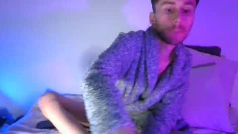 Snapshot of siiimon777 chatting on March 2026 11:11:02 PM siiimon777 online show from March 2026 11:11:02 PM