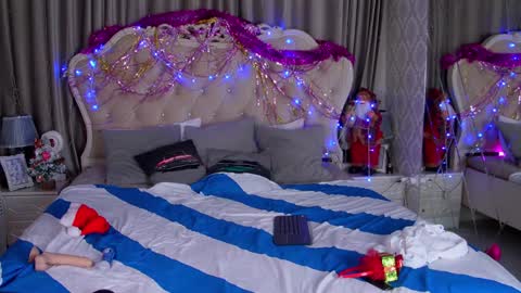 SilasCollins online show from December 2024 04:59:02 PM