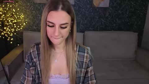 Snapshot of silen_tori chatting on February 2026 02:21:01 AM Silen online show from February 2026 02:21:01 AM