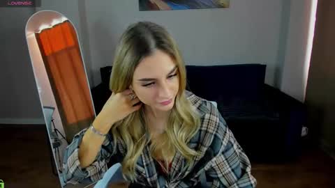 Snapshot of silen_tori chatting on March 2026 02:15:01 AM Silen online show from March 2026 02:15:01 AM