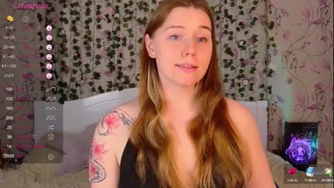 Chloe online show from December 2024 03:00:02 PM