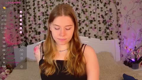 Chloe online show from February 2025 07:13:02 AM