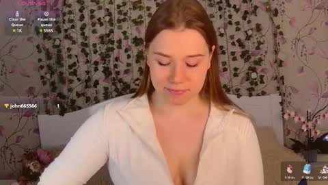 Chloe online show from February 2025 04:42:02 AM