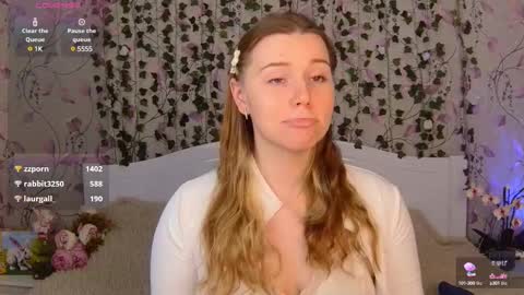 Chloe online show from February 2025 07:44:02 AM