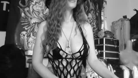Snapshot of silentmary chatting on May 2026 03:23:02 AM Allmylinkssilentmary666 online show from May 2026 03:23:02 AM