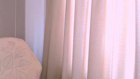 silk_ann online show from March 2026 06:18:02 AM