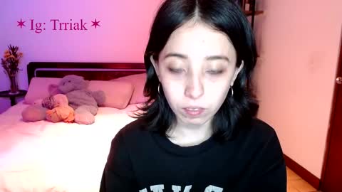 silkbite online show from March 2026 12:14:01 AM