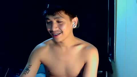 silkspider_210802 online show from July 2026 11:39:02 PM