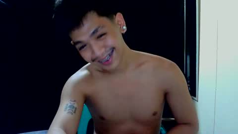 silkspider_210802 online show from July 2026 04:52:02 AM