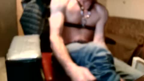 Snapshot of silkynylon77 chatting on January 2025 08:22:01 AM tom online show from January 2025 08:22:01 AM