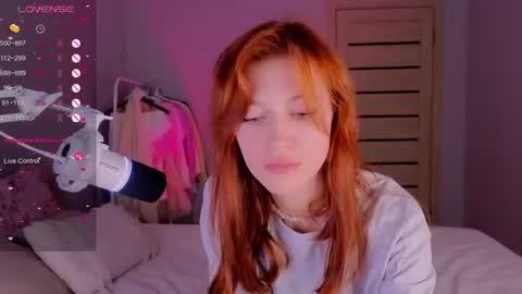silly___woman online show from June 2026 07:56:02 PM