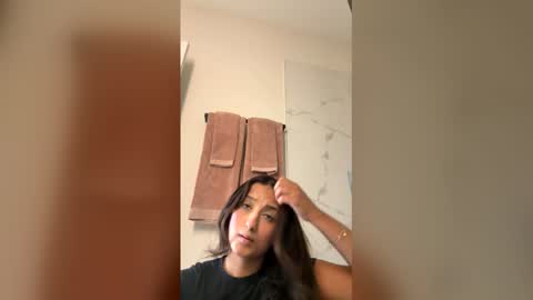 sillyme789888 online show from June 2026 05:07:01 PM