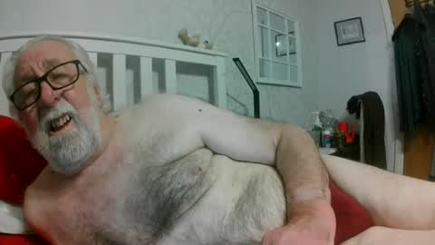 sillyoldman45221063 online show from July 2026 10:06:02 PM