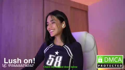 Snapshot of sillysara8 chatting on December 2025 12:18:01 AM sara online show from December 2025 12:18:01 AM