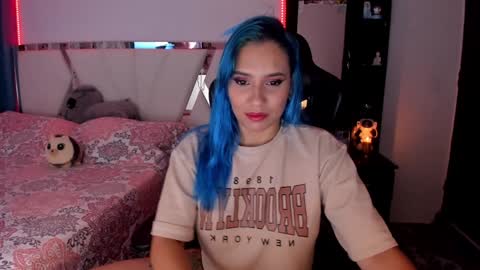 Snapshot of silver_jinx chatting on January 2025 12:57:02 AM powder online show from January 2025 12:57:02 AM