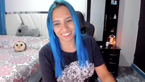 Snapshot of silver_jinx chatting on January 2025 03:06:02 AM powder online show from January 2025 03:06:02 AM