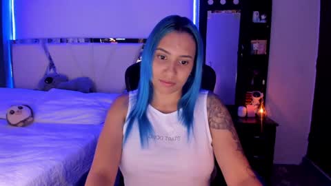 Snapshot of silver_jinx chatting on February 2025 01:23:01 AM powder online show from February 2025 01:23:01 AM