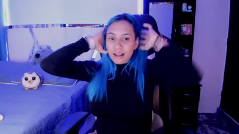 Snapshot of silver_jinx chatting on February 2025 01:11:01 AM powder online show from February 2025 01:11:01 AM