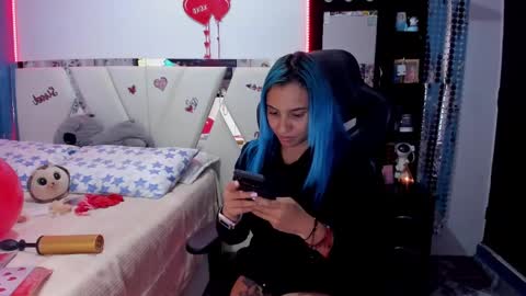 Snapshot of silver_jinx chatting on February 2025 01:45:02 AM powder online show from February 2025 01:45:02 AM