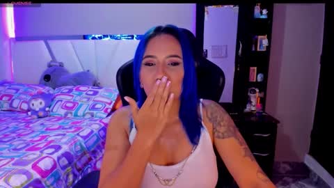 Snapshot of silver_jinx chatting on February 2026 02:24:01 AM powder online show from February 2026 02:24:01 AM